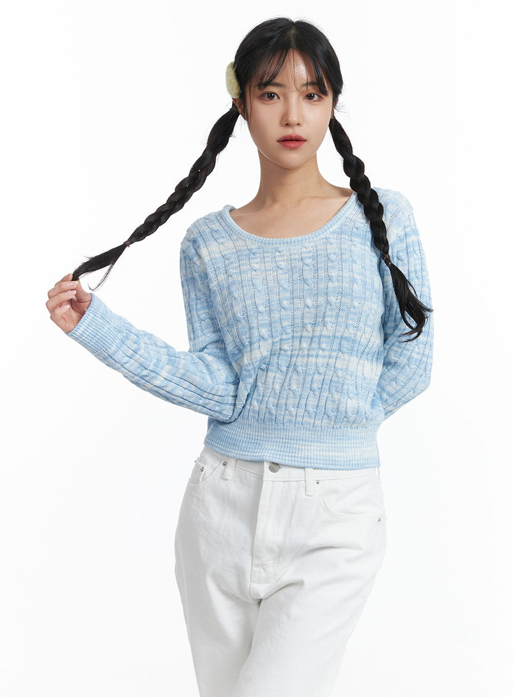 ombre-cable-knit-round-neck-sweater-oj425
