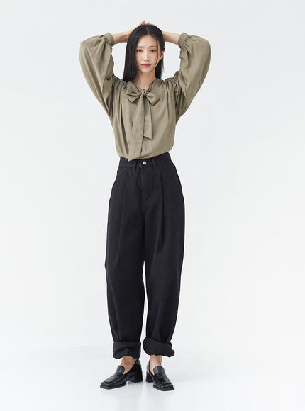 Pintuck Black Jeans OG18