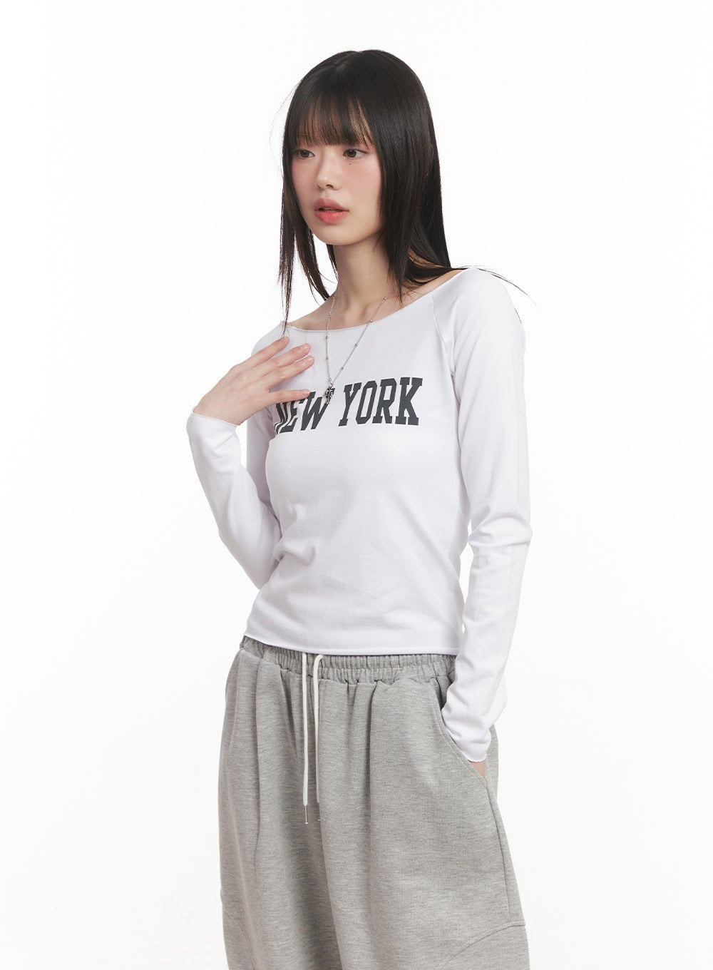 new-york-off-shoulder-graphic-top-cm519
