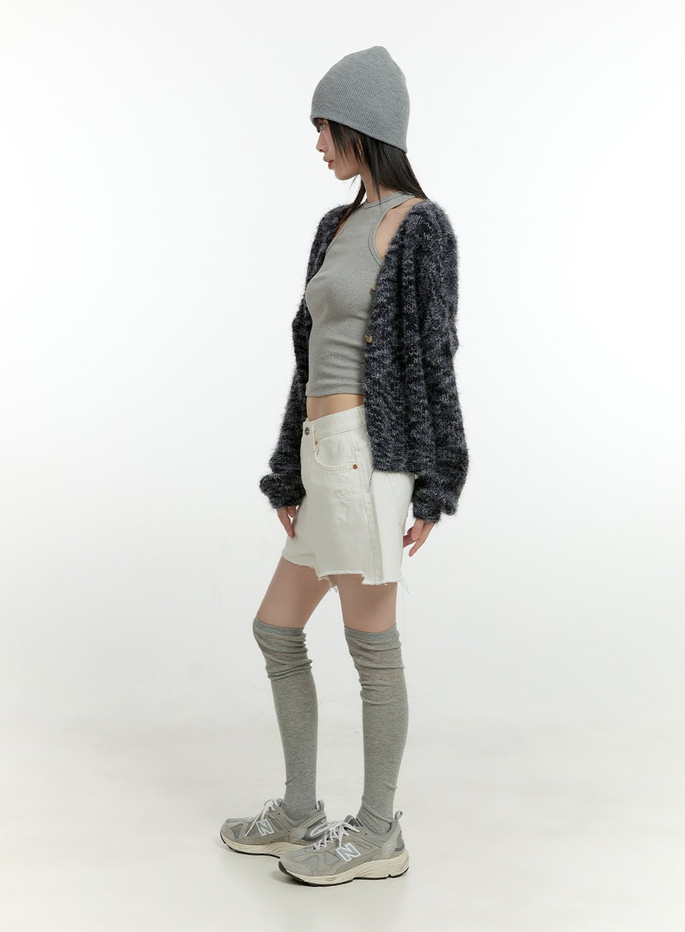 destroyed-hem-wide-fit-cotton-shorts-cg401