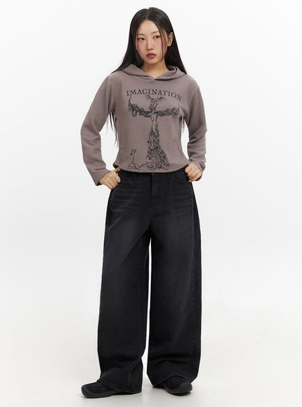 cozy-graphic-print-hooded-sweatshirt-if511