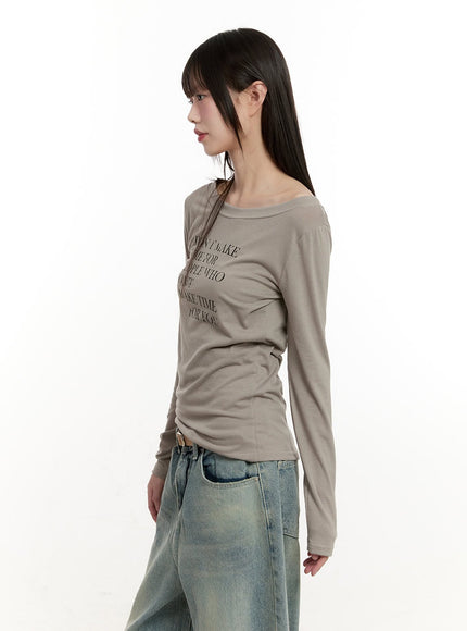 casual-graphic-long-sleeve-top-cm513