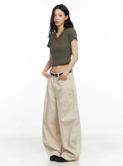 graphic-snap-collar-crop-tee-ig508