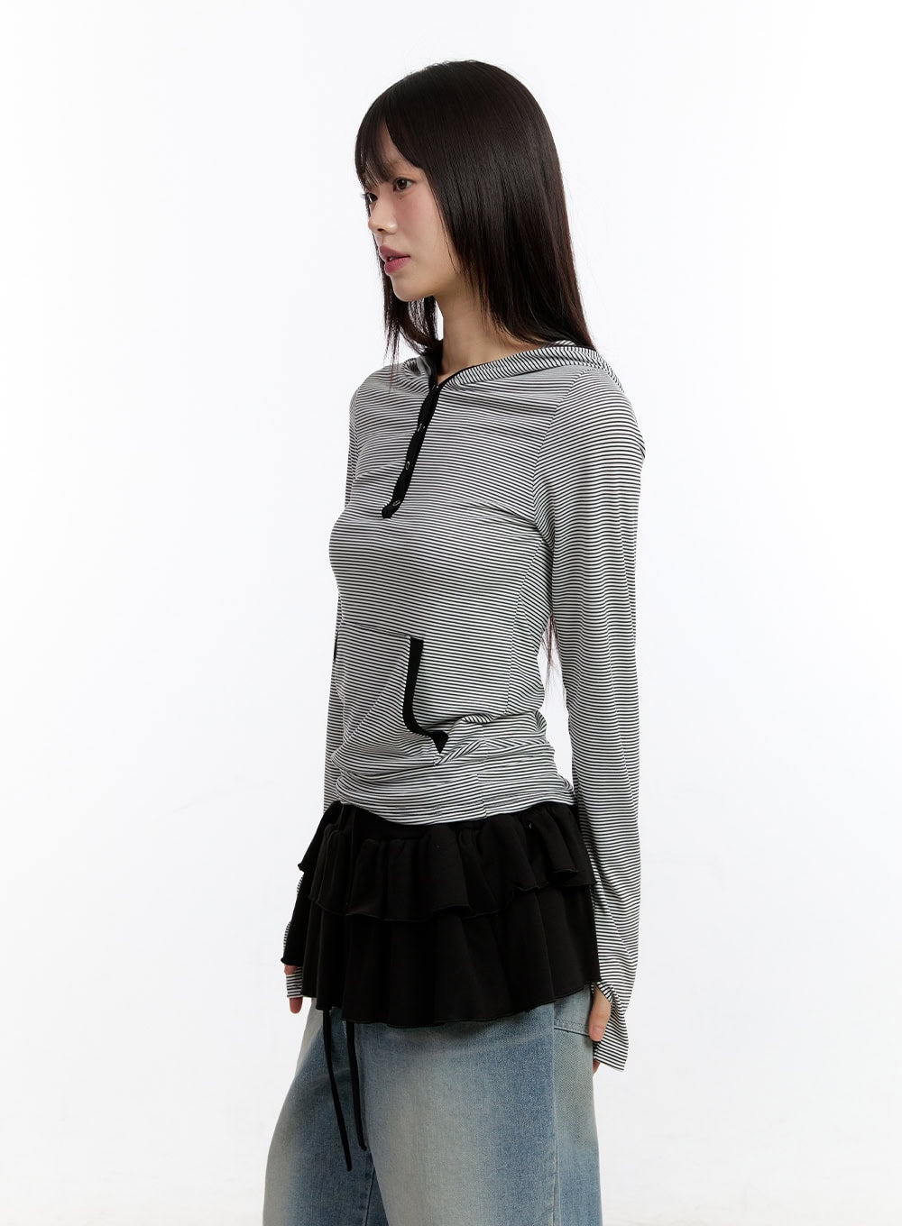 button-stripe-hoodie-top-ca508