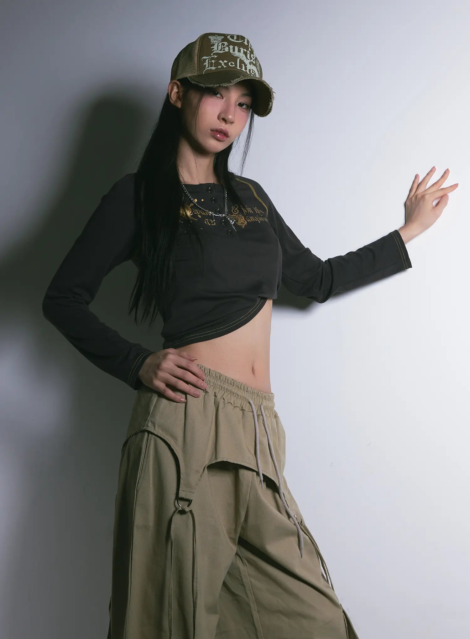 Tattoo Graphic U-Neck Long Sleeve Tee CG526