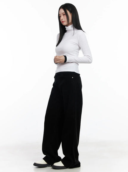 contrast-cuff-turtleneck-long-sleeve-top-cj520