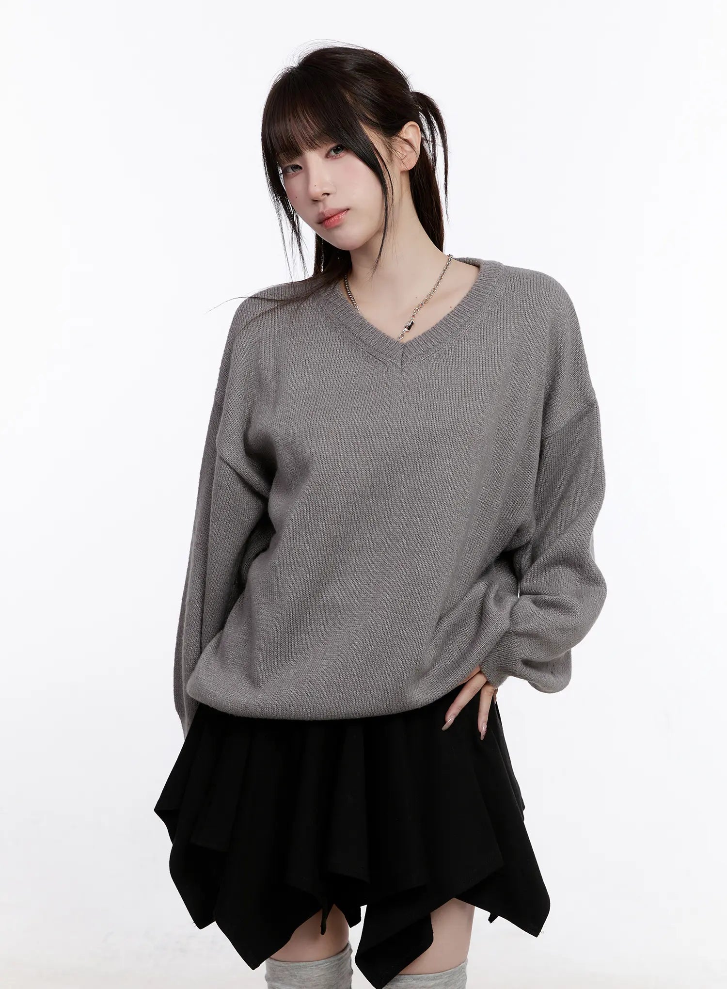 casual-loose-fit-long-sleeve-sweater-co501
