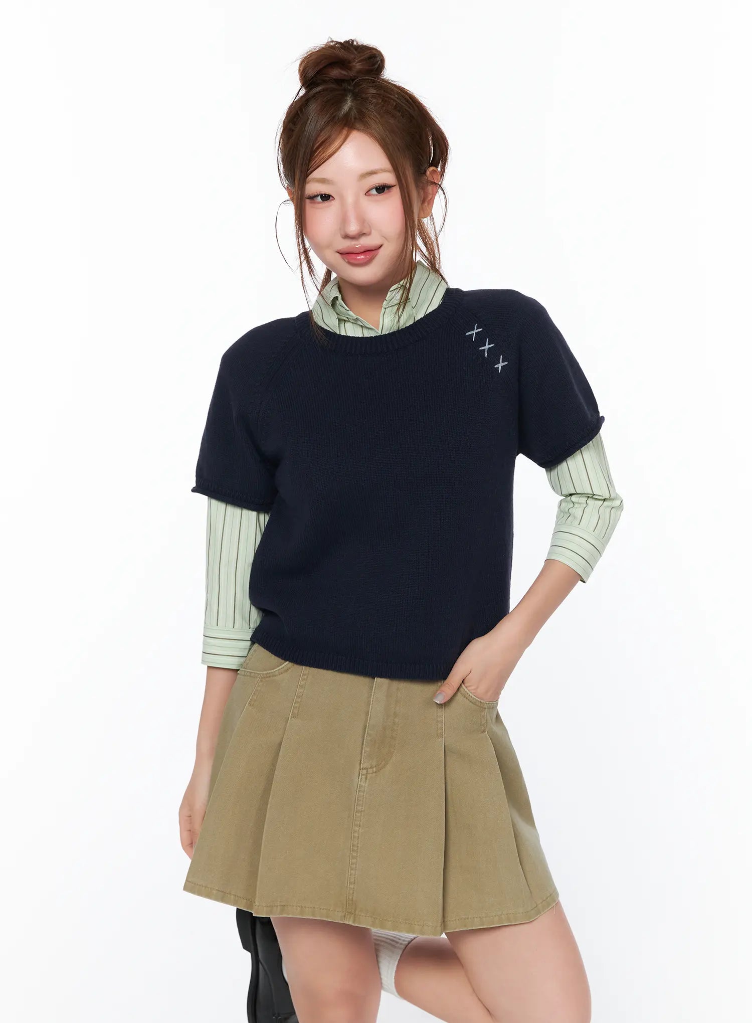 stitch-detail-short-sleeve-knit-top-ca514