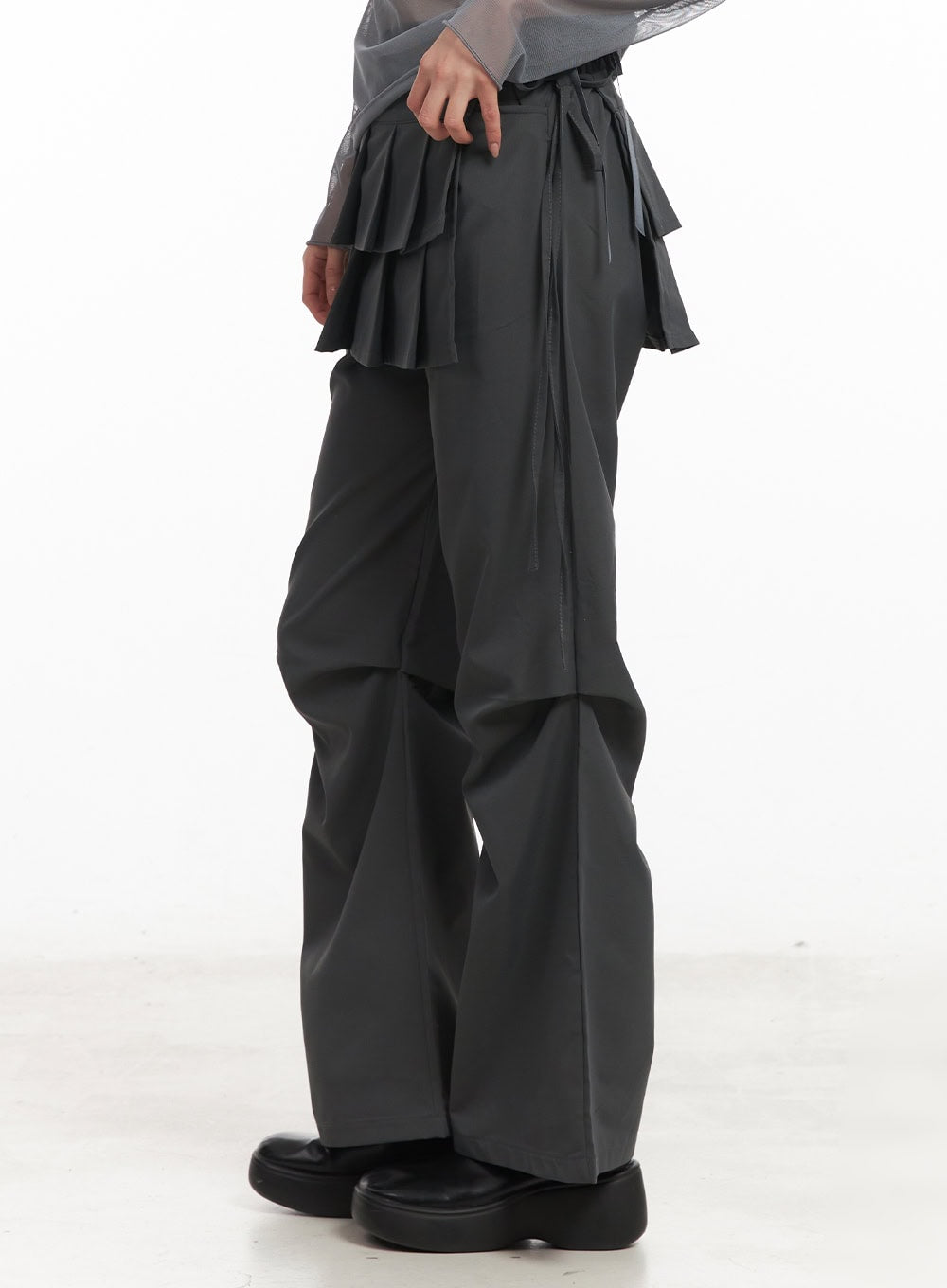 pintuck-pleated-bootcut-skirt-pants-cm503