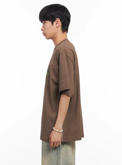mens-camo-graphic-oversized-tee-iu518