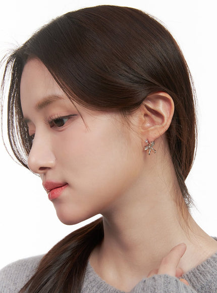 small-cubic-ribbon-earrings-cj515