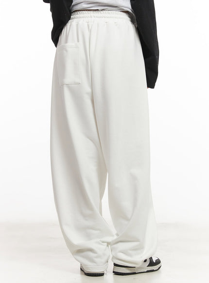 essential-balloon-fit-sweatpants-cm503