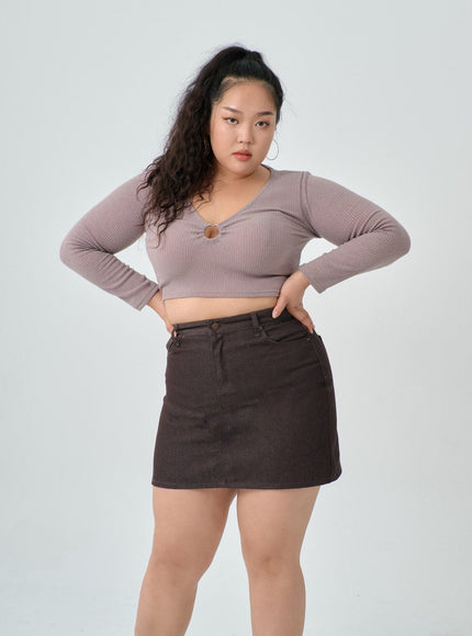 Plus Sexy V-Neck Crop Metal Ring T-Shirt IN04