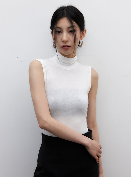 sleeveless-mesh-turtleneck-iy326