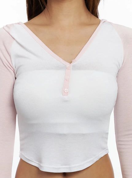 raglan-hooded-slim-crop-top-iy504