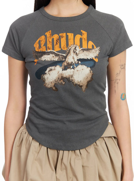 vintage-graphic-short-sleeve-baby-tee-cf504