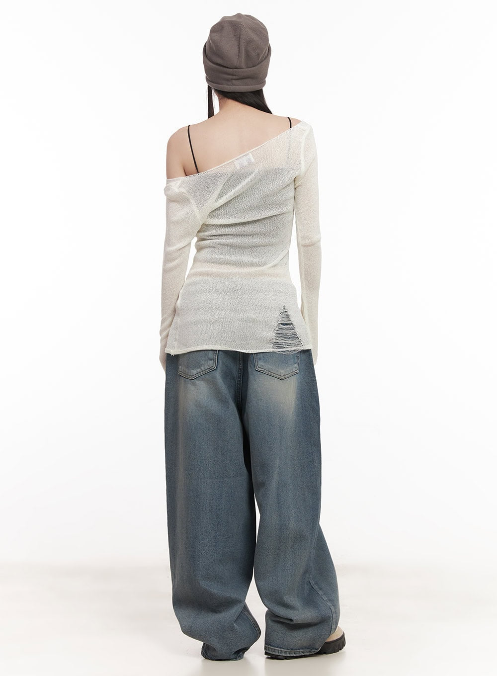 shelly-washed-baggy-jeans-cm518