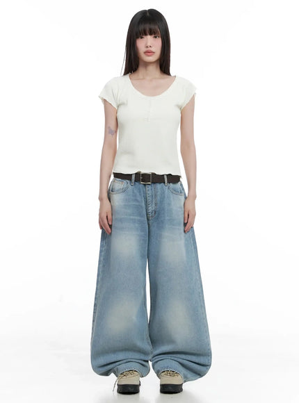 lace-trimmed-button-short-sleeve-il531