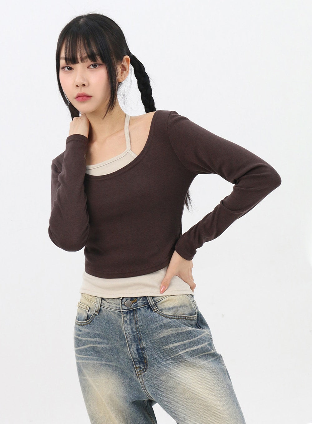 layered-u-neck-tee-in314