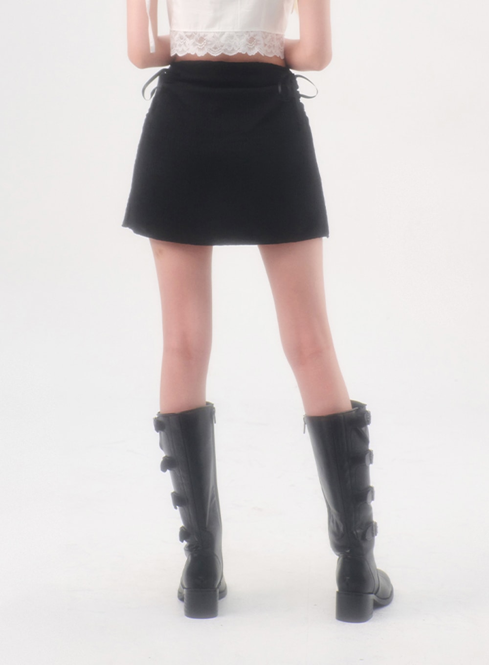 side-ribbon-mini-skirt-il307