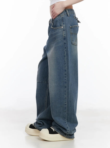 Ainslie Classic Wide-Fit Jeans CM526