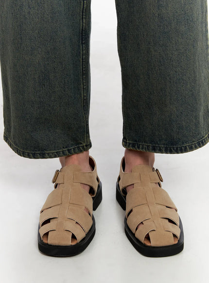mens-buckle-strap-sandals-ig508