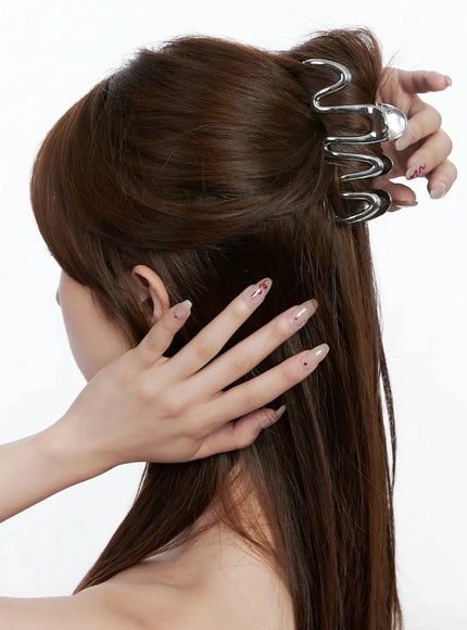wavy-hair-claw-clip-is515
