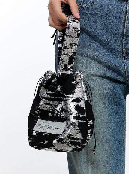 nightmare-scrunch-mini-bag-iu503