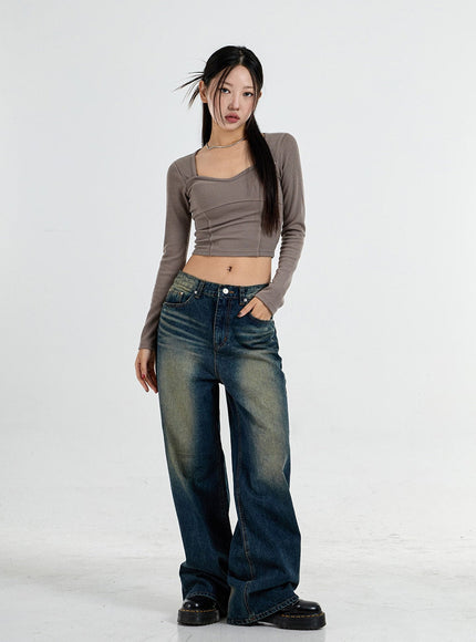 Heart Neck Crop T-Shirt CO11