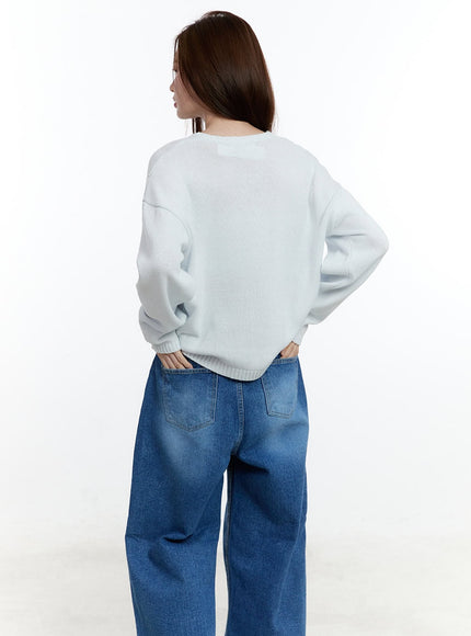 cozy-relaxed-fit-v-neck-sweater-cm521