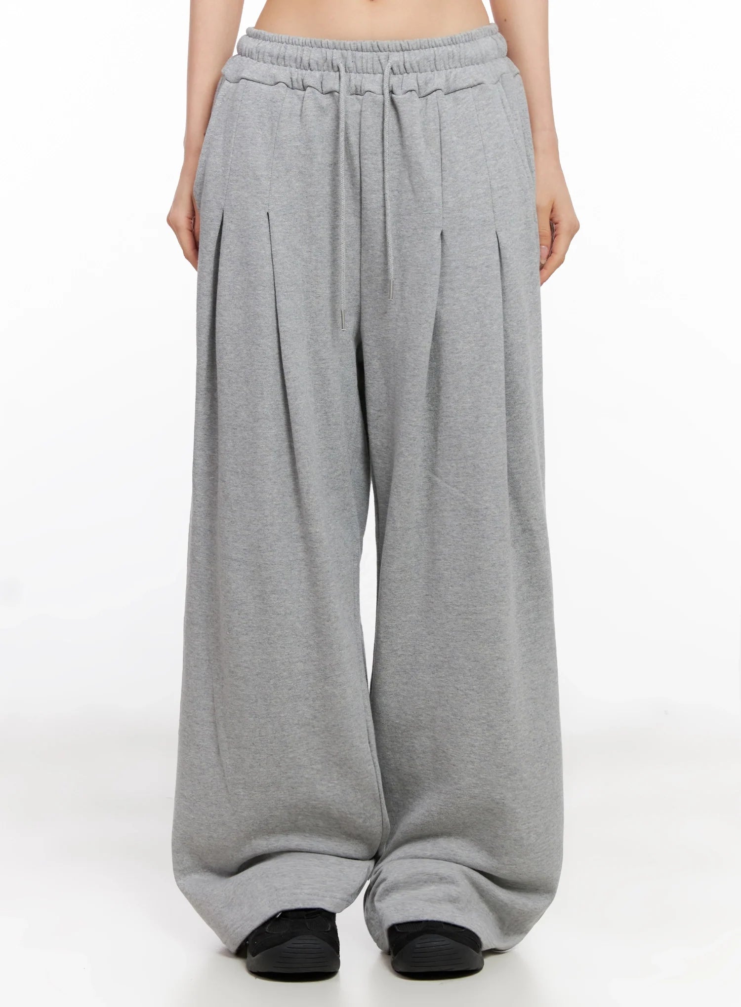 relaxed-fit-pintuck-sweatpants-ig508