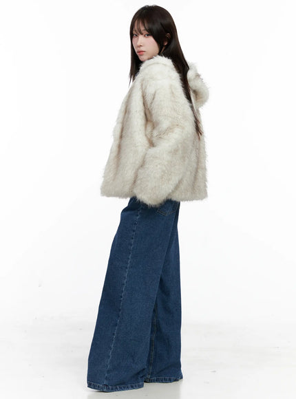 oversized-quilted-faux-fur-hooded-jacket-co521