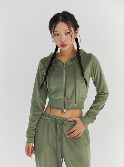 track-suit-hoodie-and-pants-set-cs325