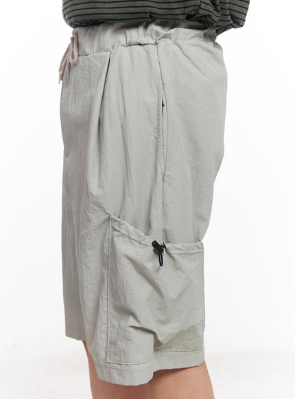 mens-nylon-wide-fit-pocketed-shorts-iy522