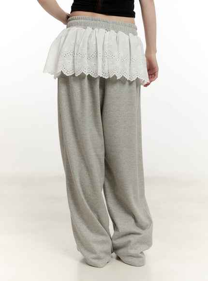 Lace-Trim Skirt with Sweatpants CM514