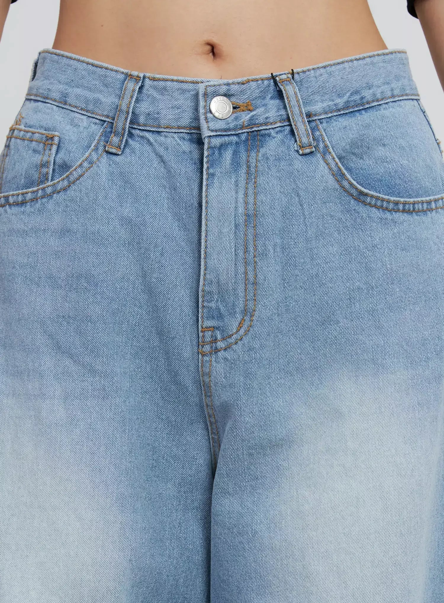 Ramos Washed Wide-Leg Jeans IS516