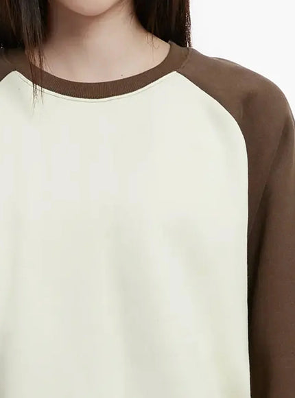 raglan-sleeve-fleece-sweatshirt-ij516