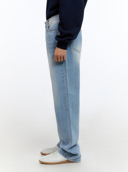 mens-light-denim-classic-fit-jeans-is413