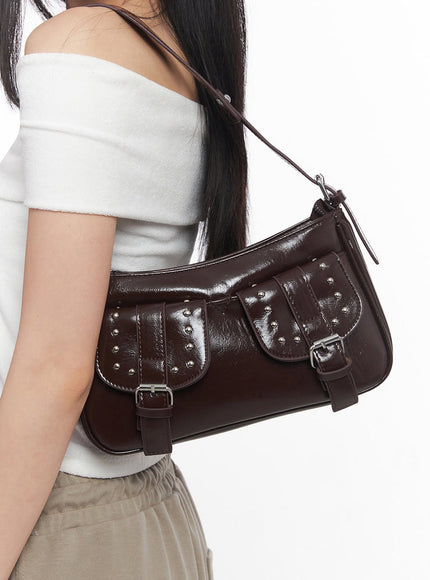 stud-pockets-faux-leather-shoulder-bag-iy516