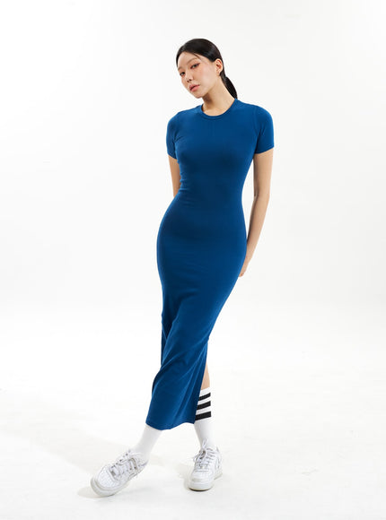 crewneck-maxi-dress-iu309