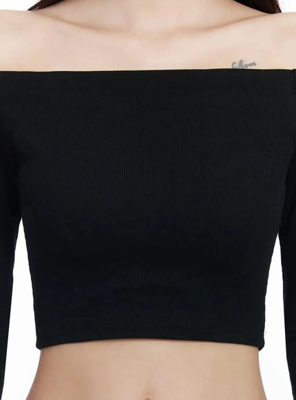 off-shoulder-ribbed-crop-top-im503