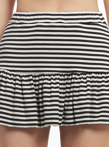 striped-ruffle-mini-skirt-iy529