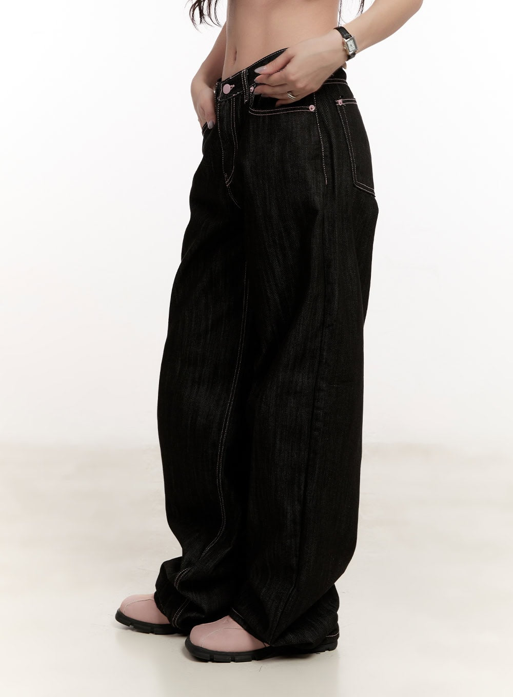 trinity-stitched-baggy-jeans-cm510