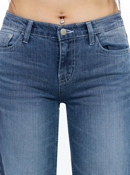 nyomi-low-rise-hip-pad-bootcut-jeans-ia523