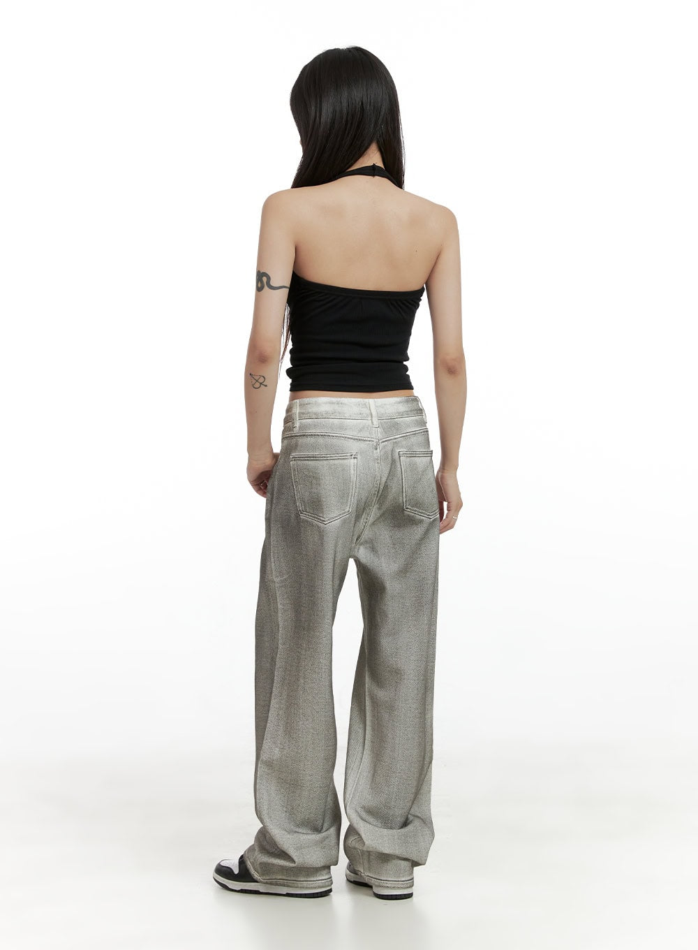 solid-halter-neck-crop-top-cl424