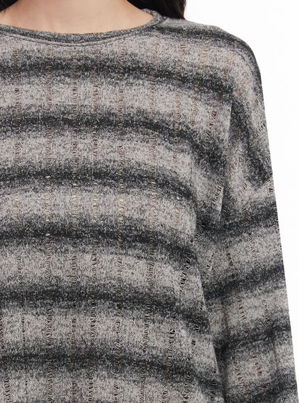 striped-knit-long-sleeve-pullover-ic503