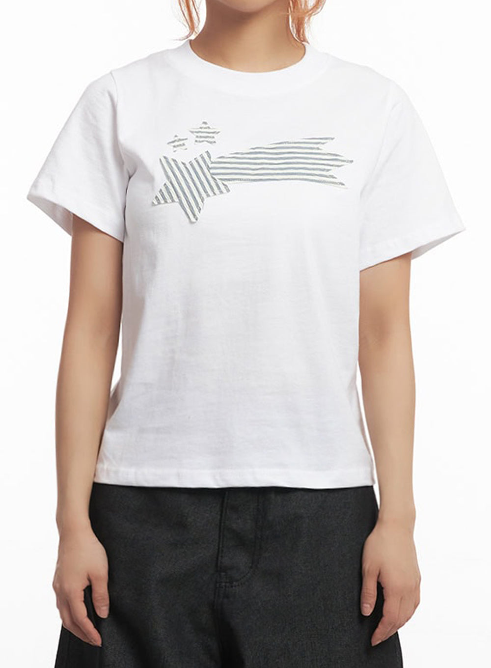 graphic-star-crop-top-ia515