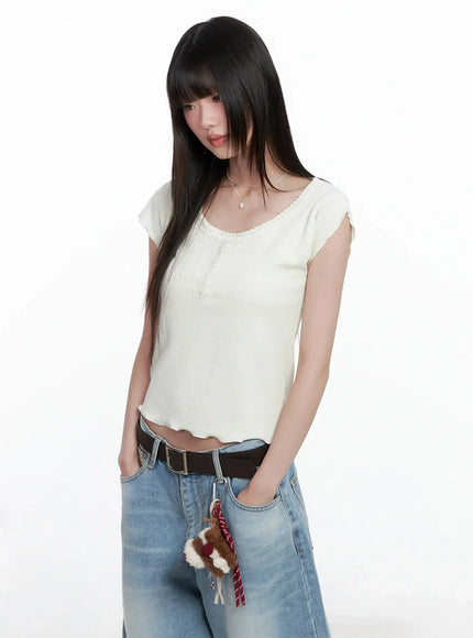 [ACC] Koway Cherry-Topped Cake Slice Keychain IG507