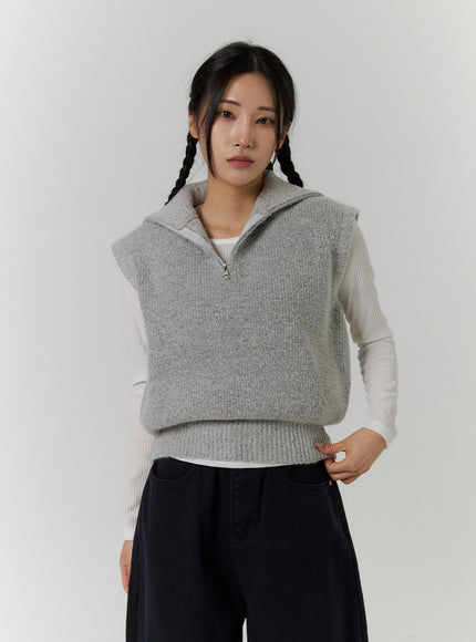 half-zip-sweater-vest-cd312