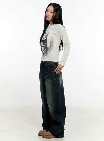 graphic-print-long-sleeve-tee-cn505